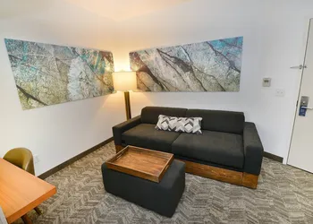 SpringHill Suites by Marriott Grand Forks hotel thumbnail 8