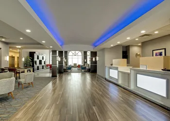 Holiday Inn Express Hotel and Suites Nashville-Opryland by IHG hotel thumbnail 3
