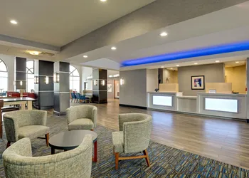 Holiday Inn Express Hotel and Suites Nashville-Opryland by IHG hotel thumbnail 4