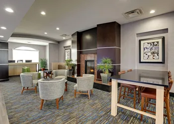 Holiday Inn Express Hotel and Suites Nashville-Opryland by IHG hotel thumbnail 5