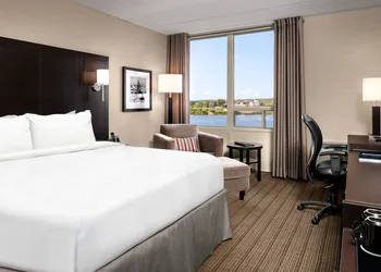 Delta Hotels by Marriott Sault Ste. Marie Waterfront hotel thumbnail 5