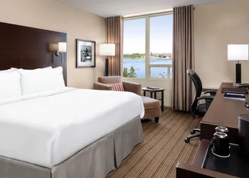 Delta Hotels by Marriott Sault Ste. Marie Waterfront hotel thumbnail 8