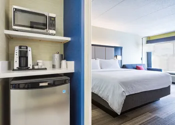 Holiday Inn Express Lorton by IHG hotel thumbnail 6