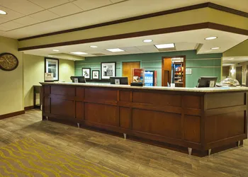 Hampton Inn & Suites Providence/Warwick-Airport hotel thumbnail 3