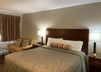 Travelers Inn Eugene University hotel thumbnail 4