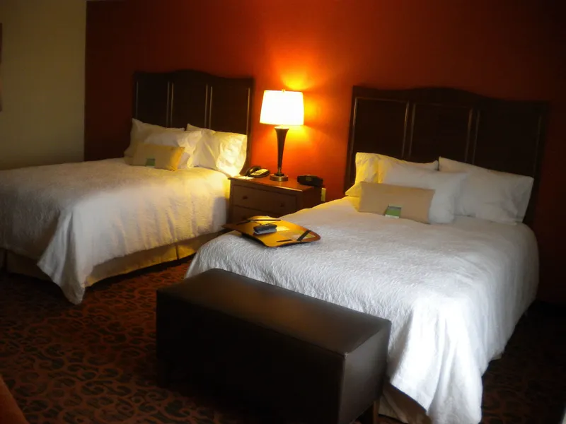 Hampton Inn & Suites Cincinnati/Uptown-University Area hotel detail image 6
