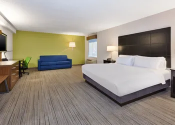 Holiday Inn Express Waldorf by IHG hotel thumbnail 4