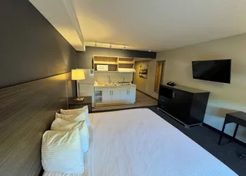 Extended Stay America Premier Suites - Portland - North hotel thumbnail 8