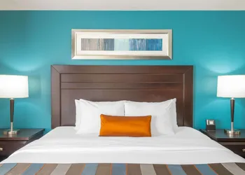 Wingate by Wyndham St. George hotel thumbnail 6