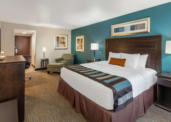 Wingate by Wyndham St. George hotel thumbnail 7