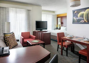 Residence Inn by Marriott Phoenix Desert View at Mayo Clinic hotel thumbnail 7
