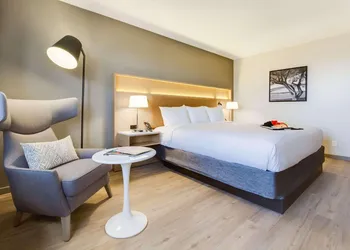 Radisson Hotel Nashville Airport hotel thumbnail 4