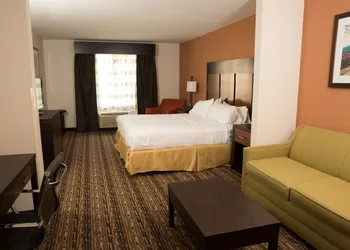 Holiday Inn Express Hotel & Suites Cherokee / Casino by IHG hotel thumbnail 7