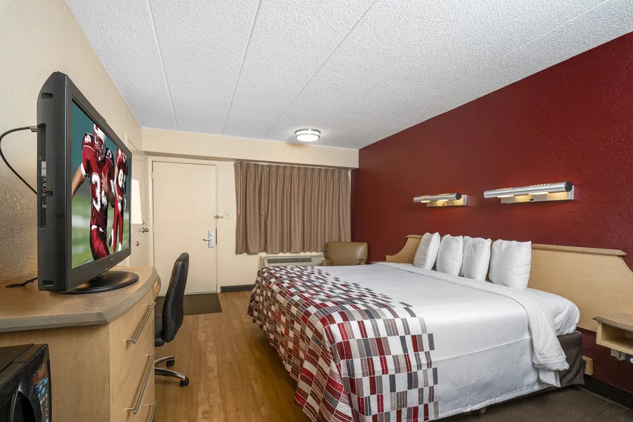 Red Roof Inn Louisville Fair and Expo hotel detail image 6
