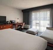 Courtyard by Marriott Fresno hotel detail image 4