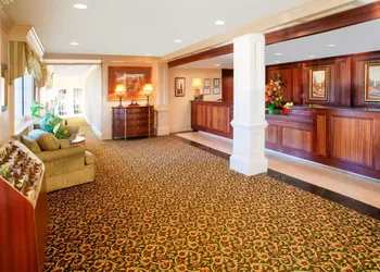 Clarion Hotel & Suites Convention Center Fredericksburg hotel thumbnail 2