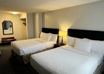 Divya Sutra Plaza and Conference Centre Calgary Airport hotel thumbnail 8