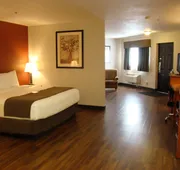 Quality Inn and Suites hotel detail image 7