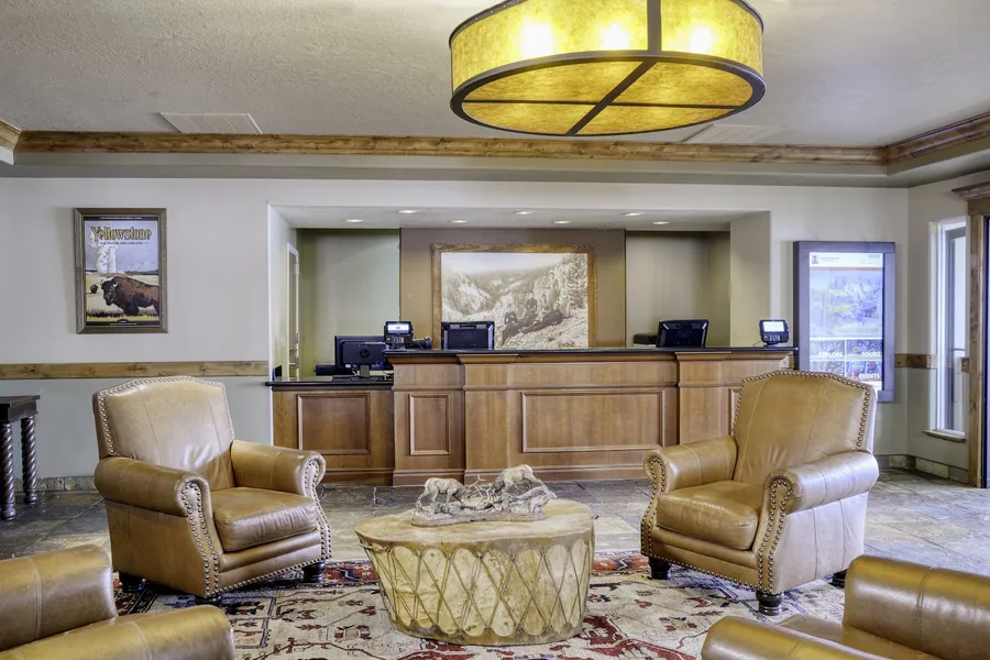 Yellowstone Park Hotel hotel detail image 2