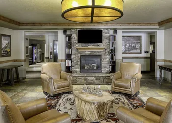 Yellowstone Park Hotel hotel thumbnail 3