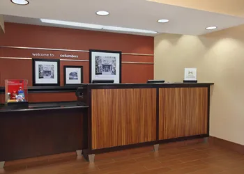 Hampton Inn Columbus - Airport hotel thumbnail 2