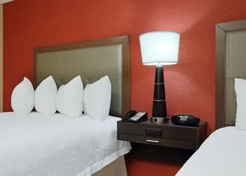 Hampton Inn Columbus - Airport hotel thumbnail 8