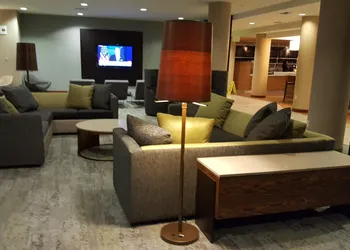 Courtyard Marriott Aksarben Village hotel thumbnail 3