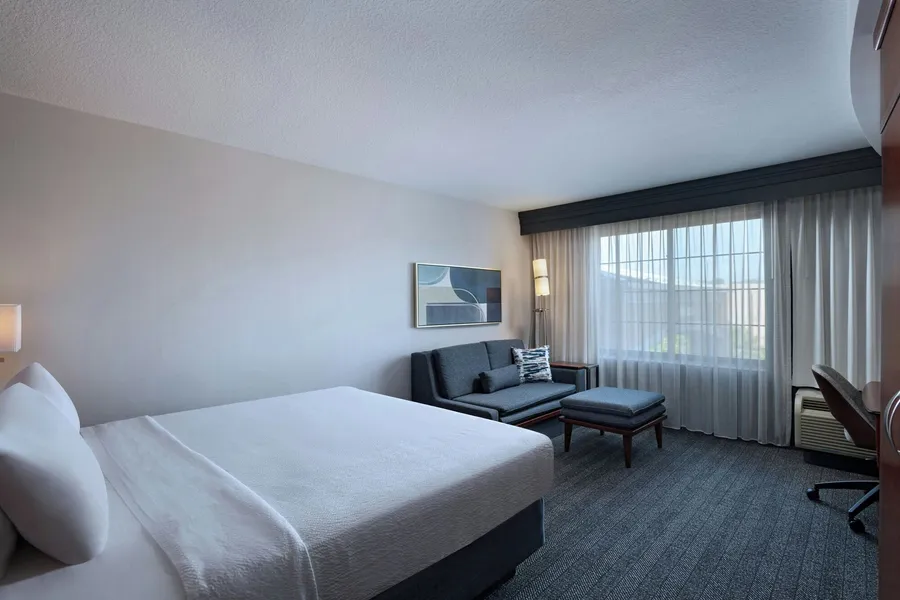Courtyard Marriott Aksarben Village hotel detail image 6