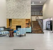 Clarion Pointe Columbus-Bradley Park hotel detail image 3