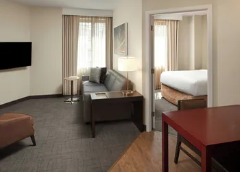 Residence Inn by Marriott Arlington Courthouse hotel thumbnail 6