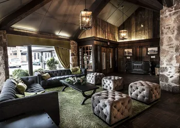 Old Stone Inn Boutique Hotel hotel thumbnail 2