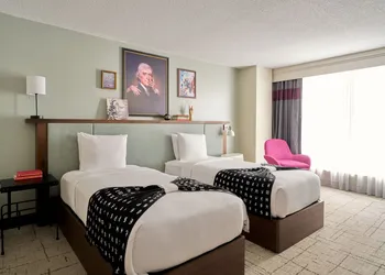 Hotel Rendale Washington DC hotel thumbnail 8