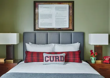 Graduate by Hilton Madison hotel thumbnail 7