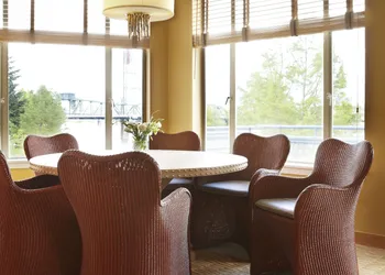Kimpton Riverplace Hotel by IHG hotel thumbnail 3
