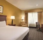 Country Inn & Suites by Radisson, Goodlettsville, TN hotel detail image 7