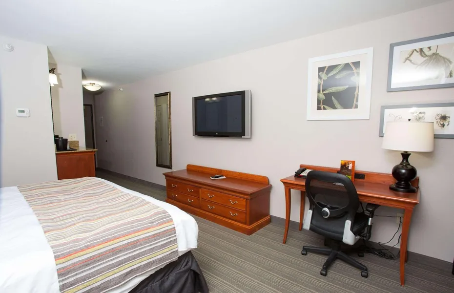 Country Inn & Suites by Radisson, Grand Forks, ND hotel detail image 6