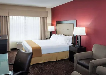Wyndham Garden Anchorage Airport hotel thumbnail 5