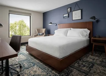 Four Points by Sheraton Anchorage Downtown hotel thumbnail 4