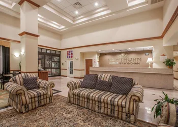 Hawthorn Suites by Wyndham Midwest City Tinker AFB hotel thumbnail 2