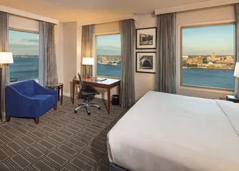 Hilton Philadelphia at Penn's Landing hotel thumbnail 6