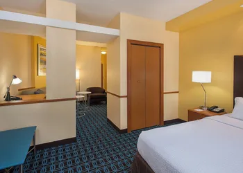 Fairfield Inn & Suites by Marriott Sevierville Kodak hotel thumbnail 8