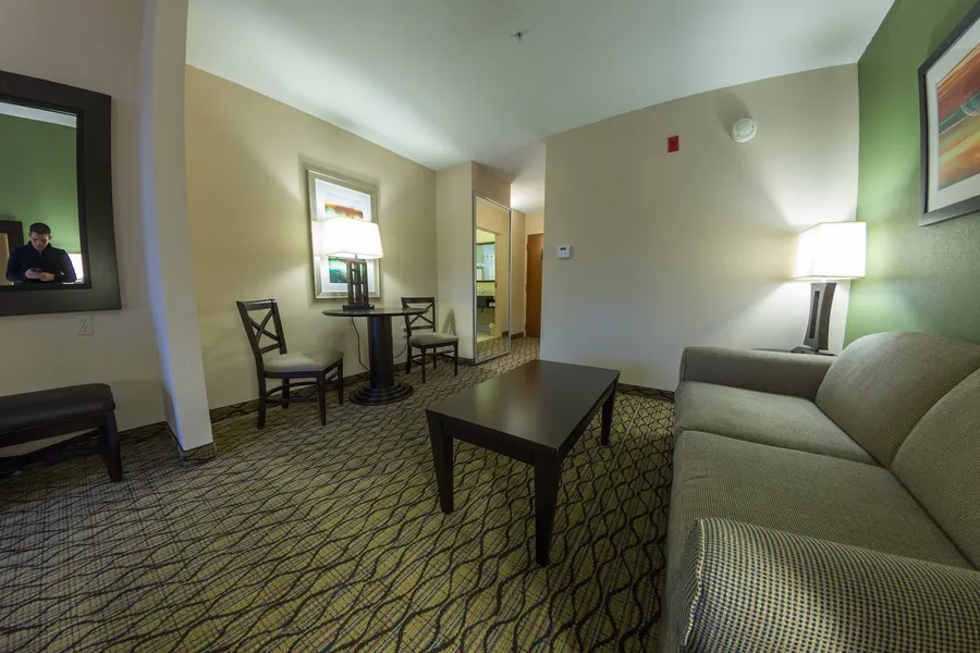 Holiday Inn Express Hotel & Suites Winchester by IHG hotel detail image 6