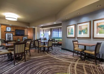 Hampton Inn Atlanta - Newnan hotel thumbnail 6