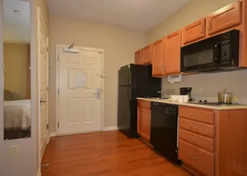 Candlewood Suites Clarksville by IHG hotel thumbnail 7