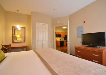 Candlewood Suites Clarksville by IHG hotel thumbnail 8
