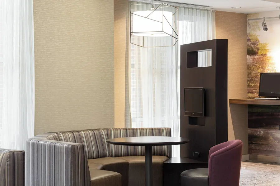 Courtyard by Marriott Charlottesville University Medical Ctr hotel detail image 2
