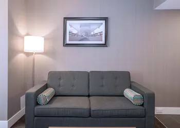Sandman Signature Calgary Downtown Hotel hotel thumbnail 6