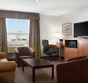Super 8 by Wyndham Regina hotel detail image 4