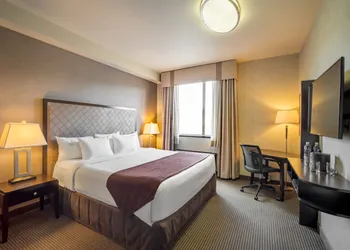 Acclaim Hotel By CLIQUE hotel thumbnail 7