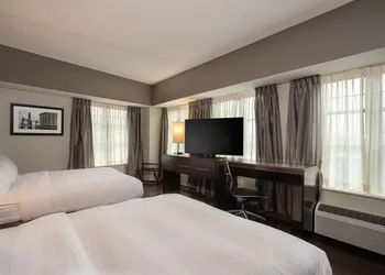 The Mosey Buffalo Williamsville, Tapestry Collection by Hilton hotel thumbnail 8